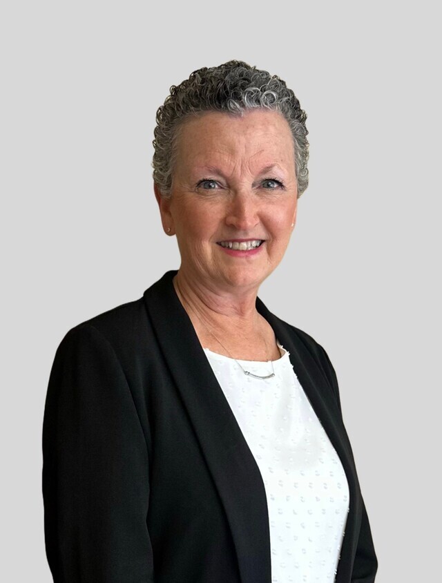 Debbie Crenshaw